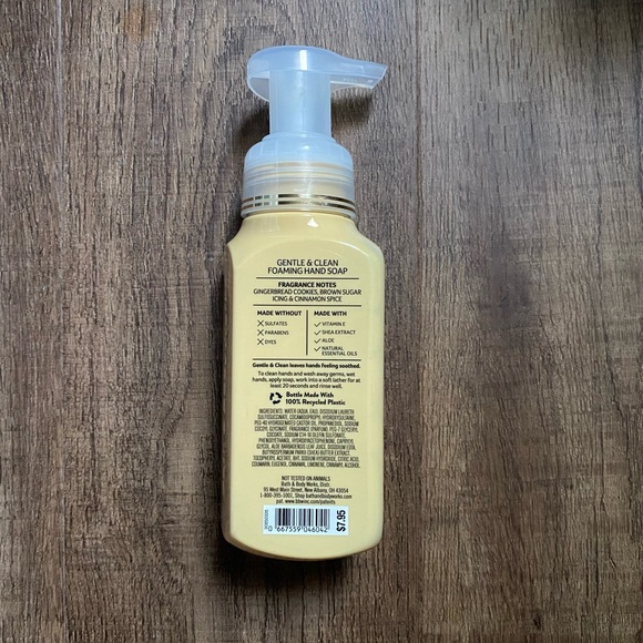 BRAND NEW Bath & Body Works ‘Gingerbread Bakery’ Hand Soap - Picture 2 of 3